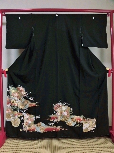 黒留袖レンタル96 (創作黒留袖/雪輪に花絵札文様/新色 )1